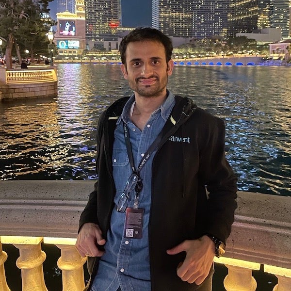 photo of Suraj Tikoo