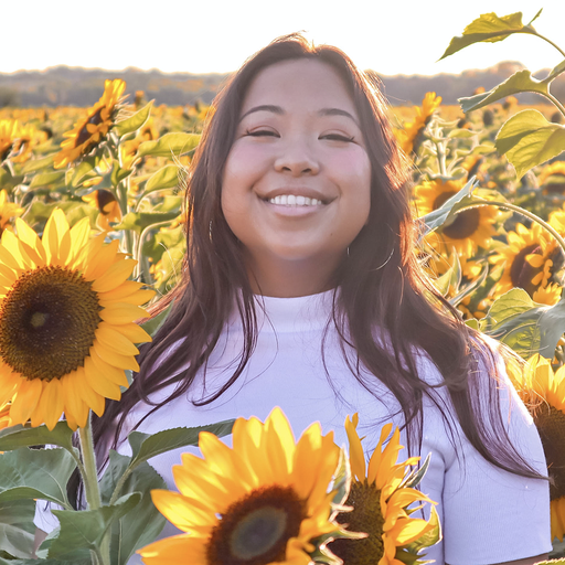 Jackie Chua is a Recruiter II based in New York.